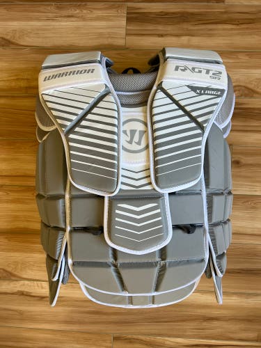 New XL Warrior  Ritual GT2 Goalie Chest Protector