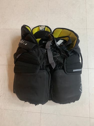 Used Junior L/XL Warrior Goalie Pants