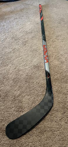 Senior Left Hand P92 Vapor FlyLite Hockey Stick - Flex 102