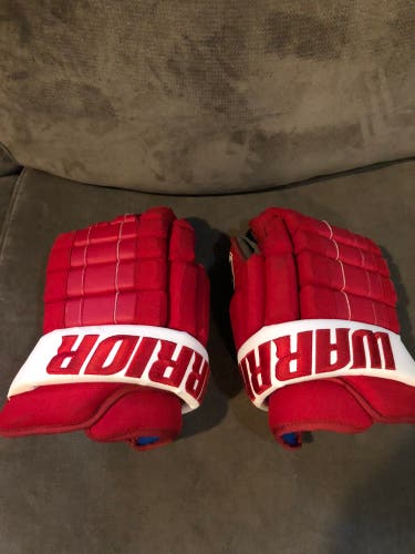 Used warrior Pro Series gloves