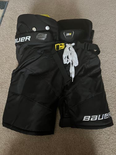 Used Large Bauer  Supreme 3S Pro Hockey Pants