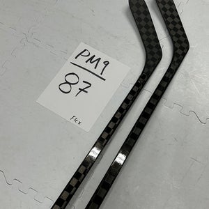 Senior(2x)Left PM9 87 Flex PROBLACKSTOCK Pro Black Out Unbranded Pro Stock Nexus Hockey Sticks