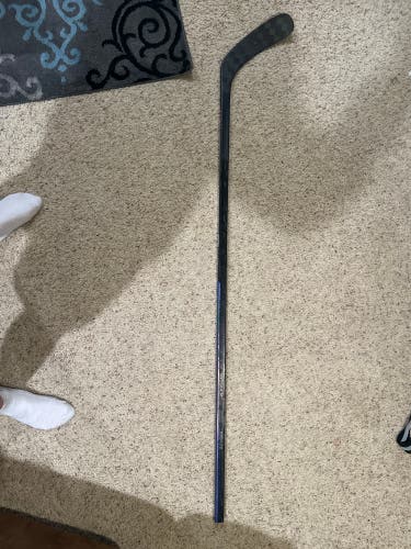 Intermediate Right Handed P29  RibCor Trigger 7 Pro Hockey Stick