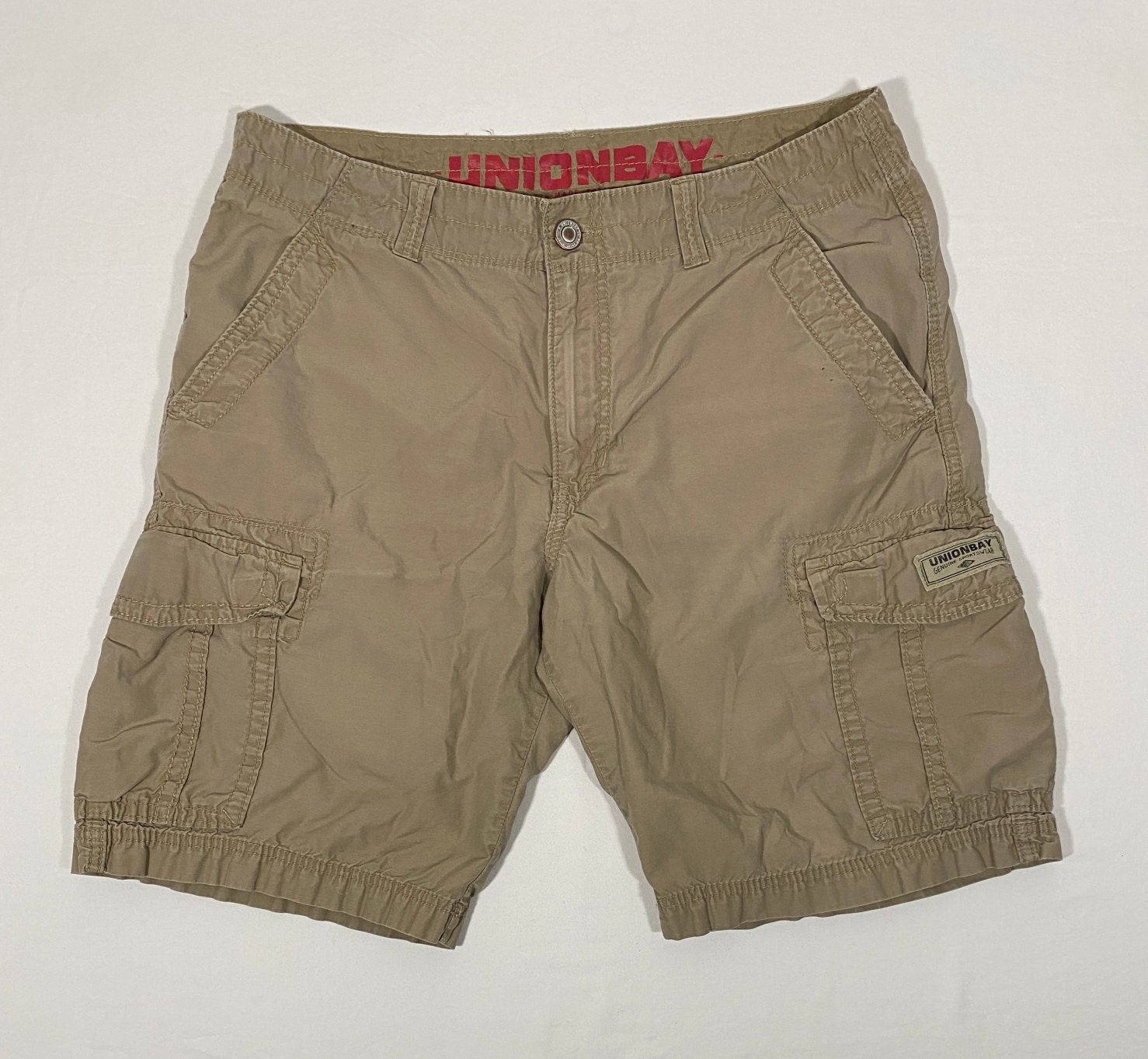 UNIONBAY Men's Size 34 Khaki Flat Front 6-Pocket 100% Cotton Casual Cargo Shorts