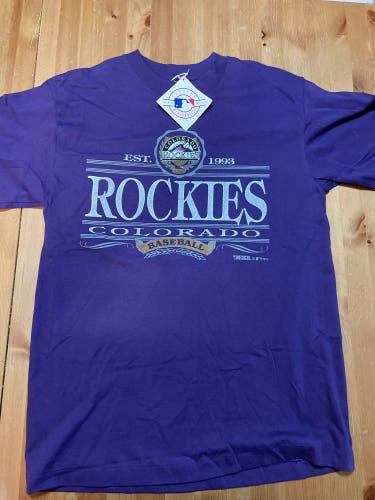 Colorado Rockies Large T-Shirt