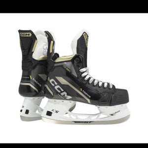 Brand New In Box Ccm Tacks As580 Ice Hockey Skates Size 8r