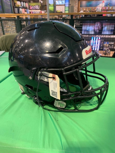 Riddell Speedflex Football Helmet w Under Armour Visor for Sale in