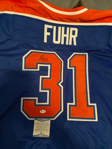 Grant Fuhr Signed Jersey