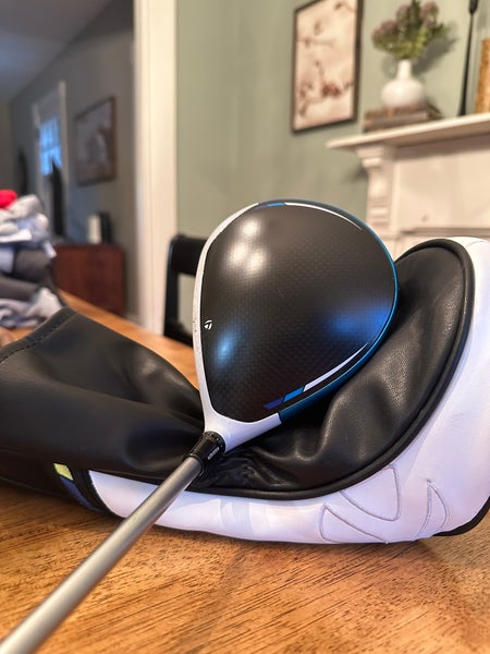 Lightly Used SIM2 Max Driver 10.5* Stiff Flex Kuro Kage Silver 5th Gen Driver Shaft