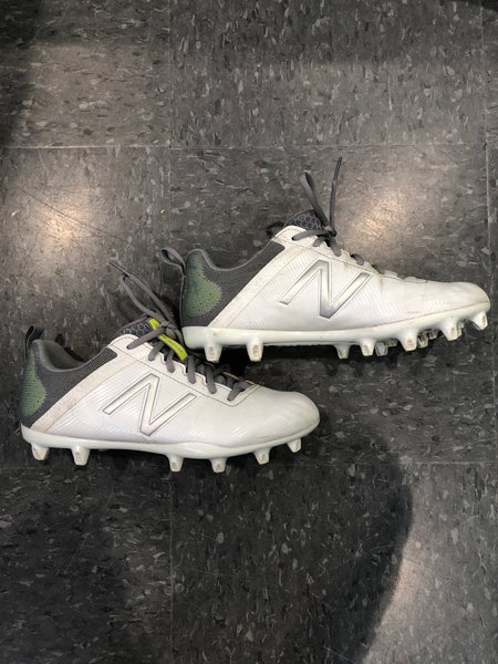 Used New Balance Lacrosse Cleats - Size: M 7.5 (W 8.5)