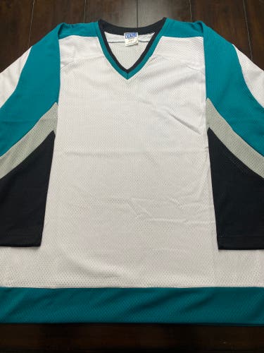 VKM SR L sharks retro air knit jersey