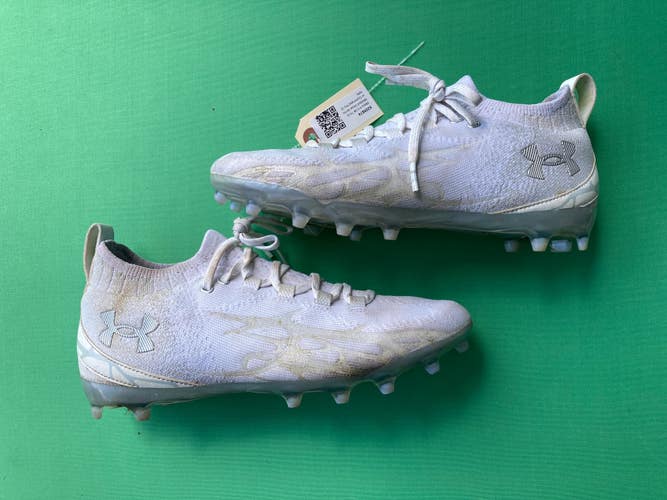 Men's 9.0 (W 10.0) Molded Under Armour Command Pro Cleats