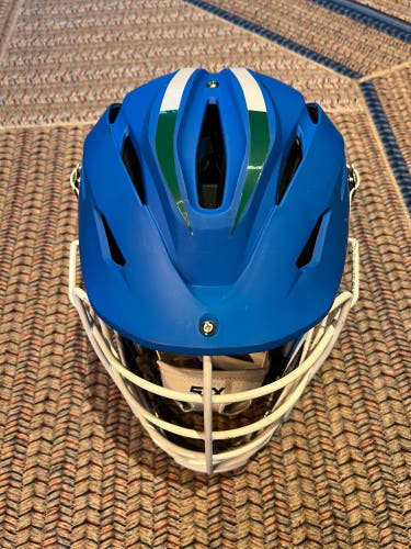 Italian Men’s Lacrosse Helmet - STX Rival