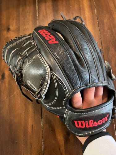 Used Pitcher's 12" A2000 Baseball Glove
