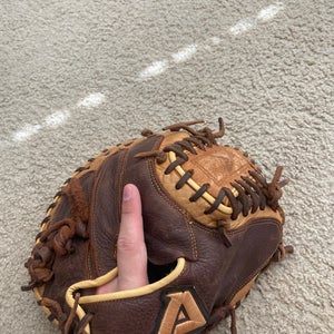 Right Hand Throw 11" AGC 98 Baseball Glove