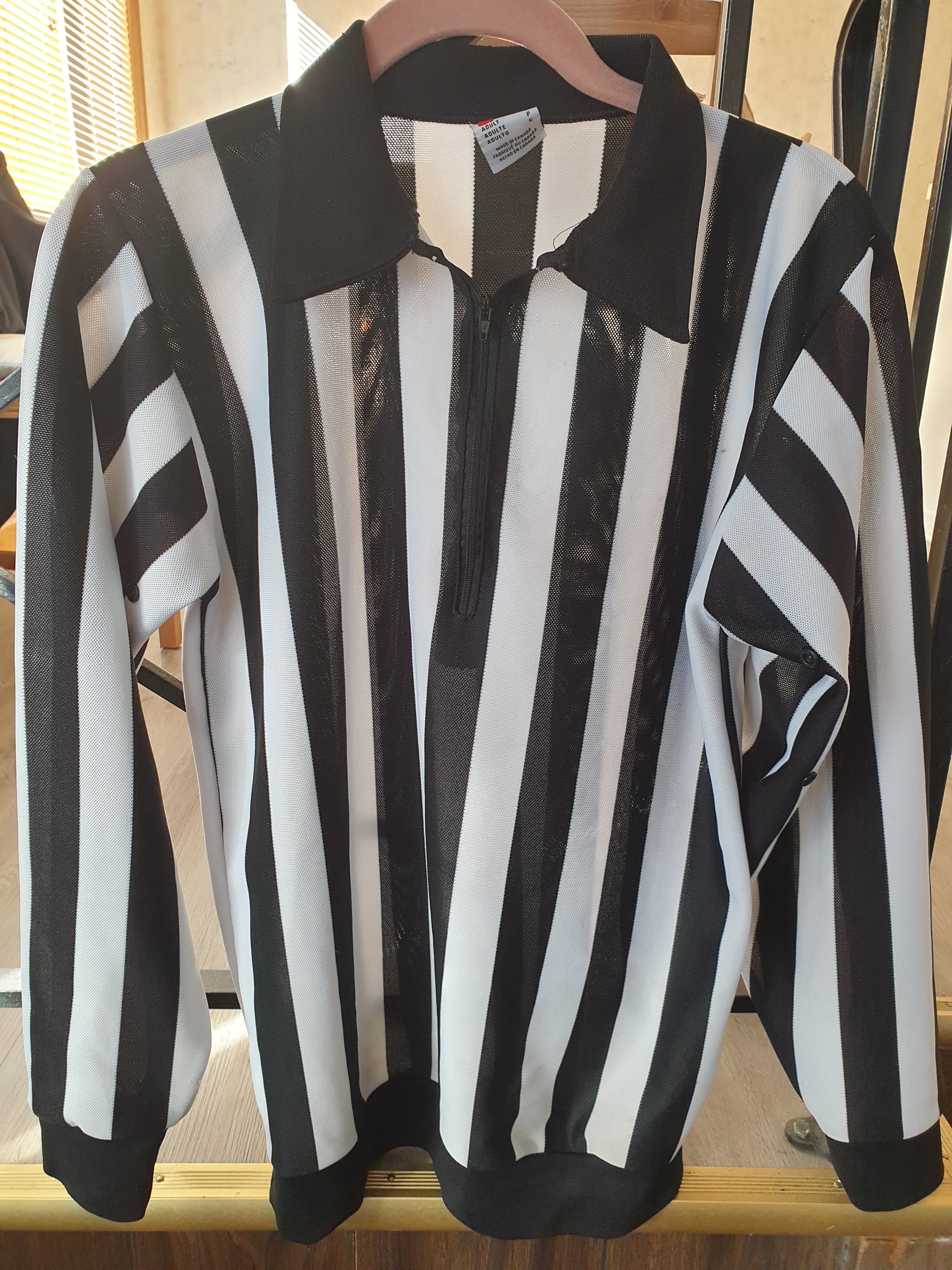 Used CCM Hockey Referee Jersey Size XL – cssportinggoods