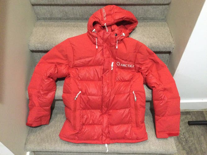 Red Used Medium Arctica Jacket