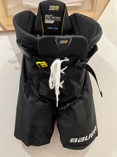 Senior Large Bauer Supreme 3S Pro Hockey Pants
