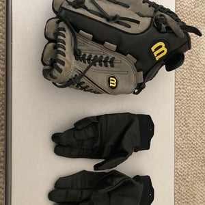 Baseball glove set
