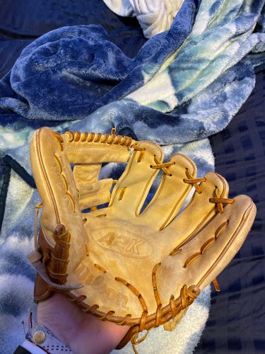 Infield 11.5" A2K Baseball Glove