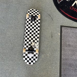 Used Krown Skateboard 7 3 4" Complete Skateboards