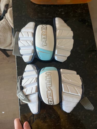 Maverick elbow pads