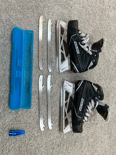 Used Bauer Regular Width  Size 4 Supreme S170 With 2 Extra Sets Of Steel Hockey Goalie Skates