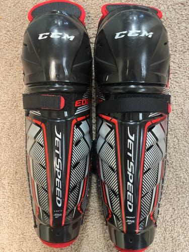 JR CCM JETSPEED FT1 HOCKEY SHIN GUARDS