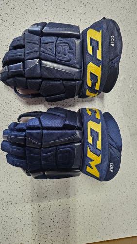 Used CCM HGCLPR Gloves 14" Pro Stock Navy/Yellow St Louis
