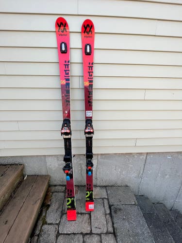 Used 2020 Racing With Bindings Max Din 12 Racetiger GS Skis