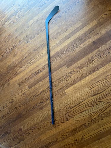 New Right Handed P28 RibCor Trigger 7 Pro Hockey Stick