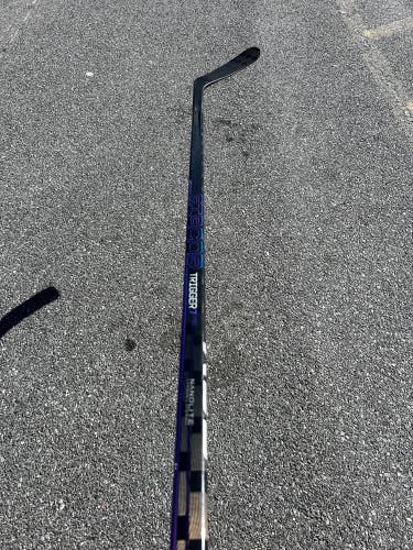 Senior Right Handed P28M Pro Stock RibCor Trigger 7 Pro Hockey Stick