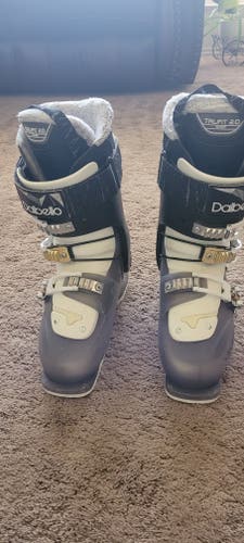 Dalbello Kyra 85 Women's Ski Boots Size 24.5 USED