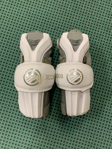 Maverik Rome Arm Guards