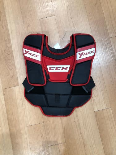 Used Youth Large/Extra Large CCM Yflex Goalie Chest Protector