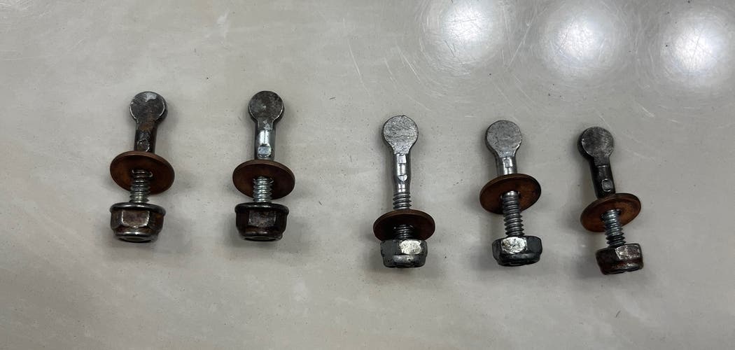 Tuuk custom+ blade holder hardware