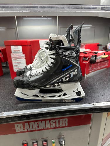 CCM Pro Stock RibCor 100k Pro Size 7 Regular Width Hockey Skates