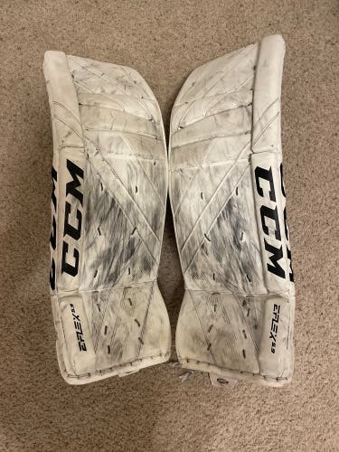 35" CCM  Eflex 5 Goalie Leg Pads