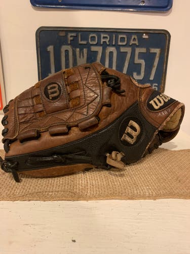 Wilson A2000 Baseball Glove Size 12 LHT