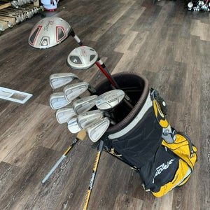 Complete Set of Titleist Golf Clubs + Titlist Bag - Regular Flex