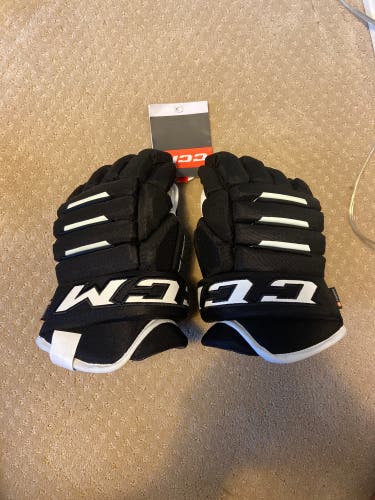 CCM Tacks 4-Roll Pro 2 Black Gloves Size 13/14 (small fit)