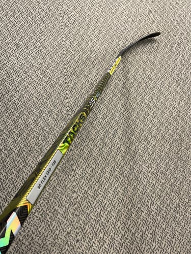 CCM ASV-Pro 95 Flex P28 curve left hand stick