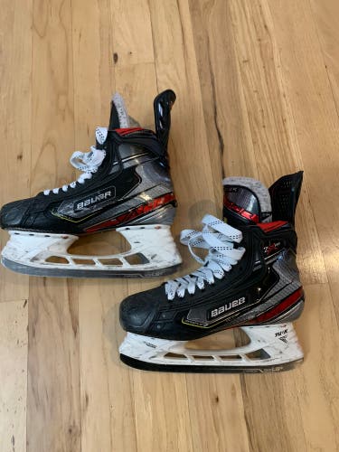 Intermediate Bauer Regular Width Size 6.5 Vapor 2X Pro Hockey Skates