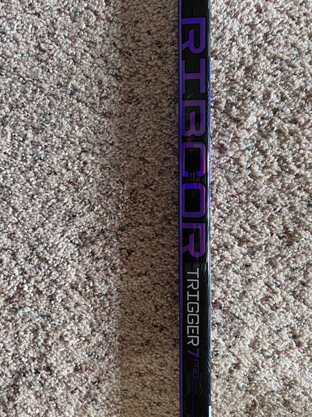 Senior Left Hand P29 RibCor Trigger 7 Pro Hockey Stick