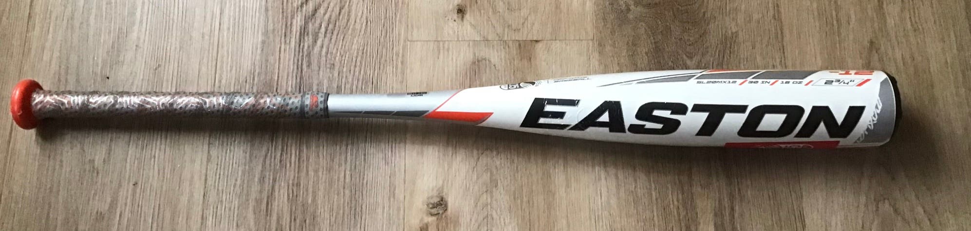 Brand new in wrapper! Easton SL20 MX12 MAXUM -12 30/18. Huge Pop!