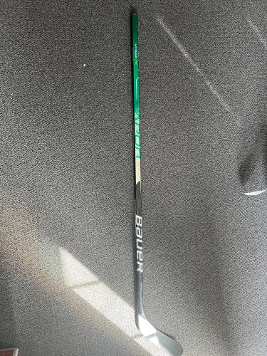 Senior Left Hand P88 Pro Stock Vapor Hyperlite Hockey Stick