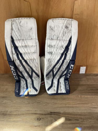 CCM Eflex 4 Pads