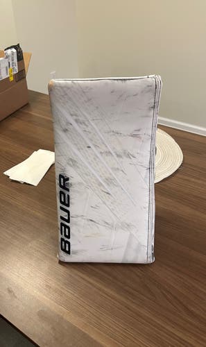 Used Regular Bauer Hyperlite Blocker