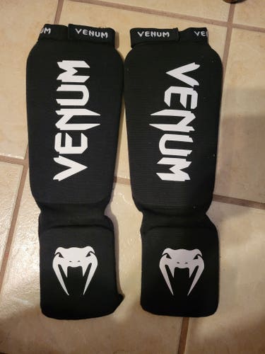 VENUM Kontact Shin Guards - **NEVER WORN** - Black