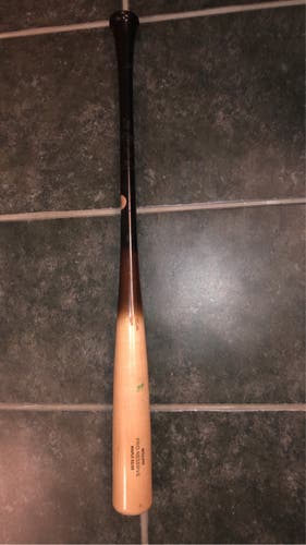 Used 32" WSKP11 Bat